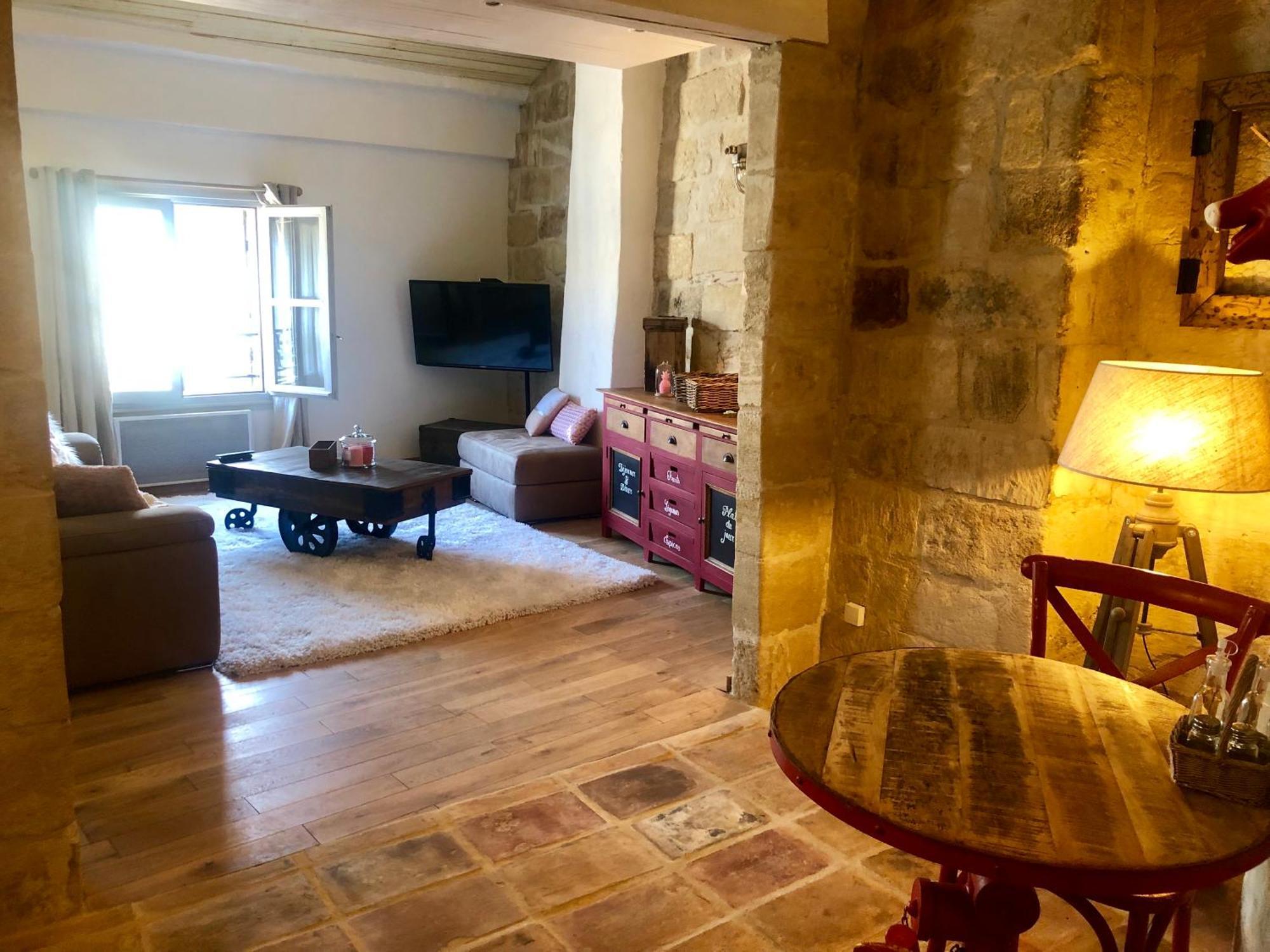 شقة Duplex Centre Historique Uzès المظهر الخارجي الصورة